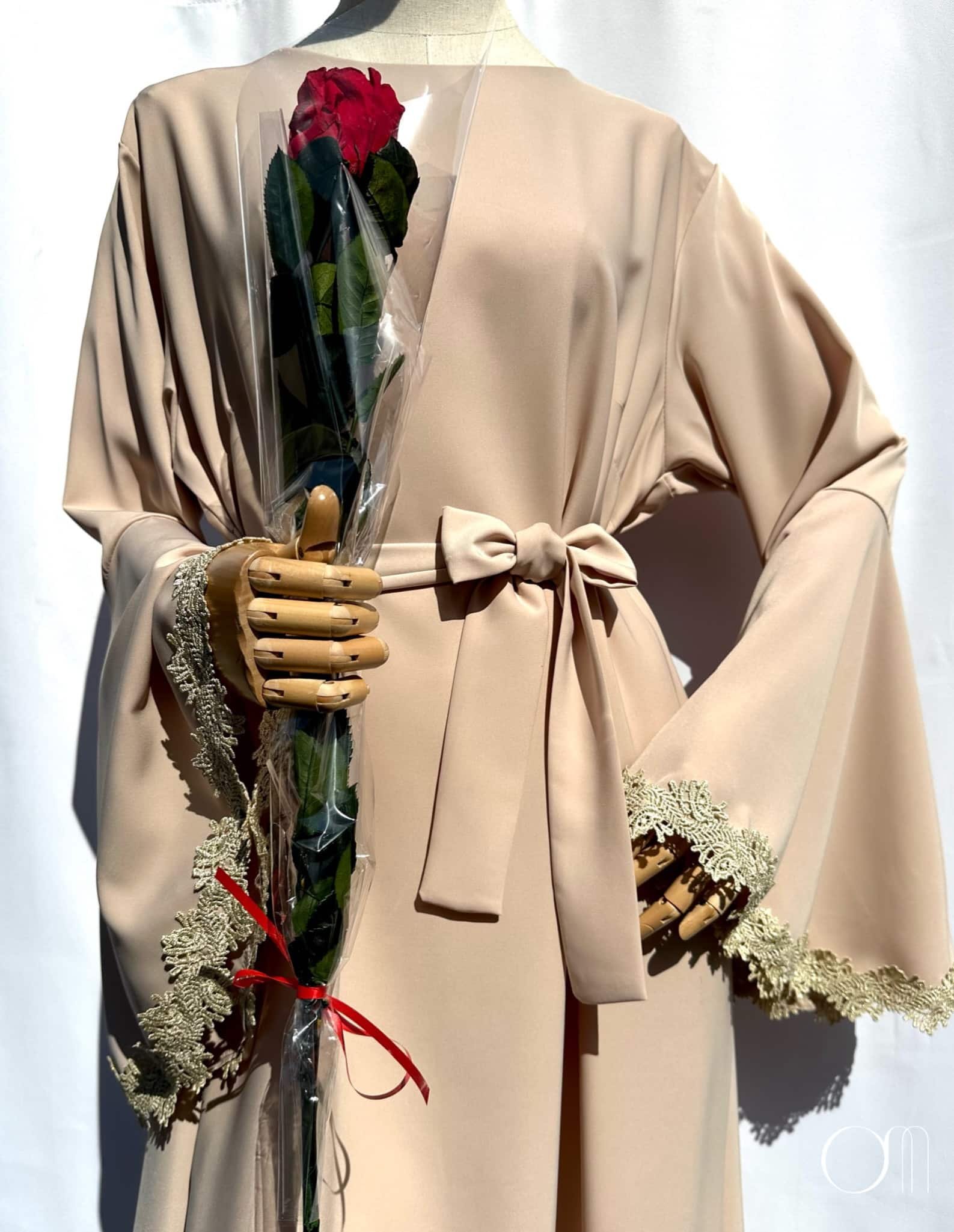 Abaya femme Aid manches évasées dentelle - BEIGE FONCÉ